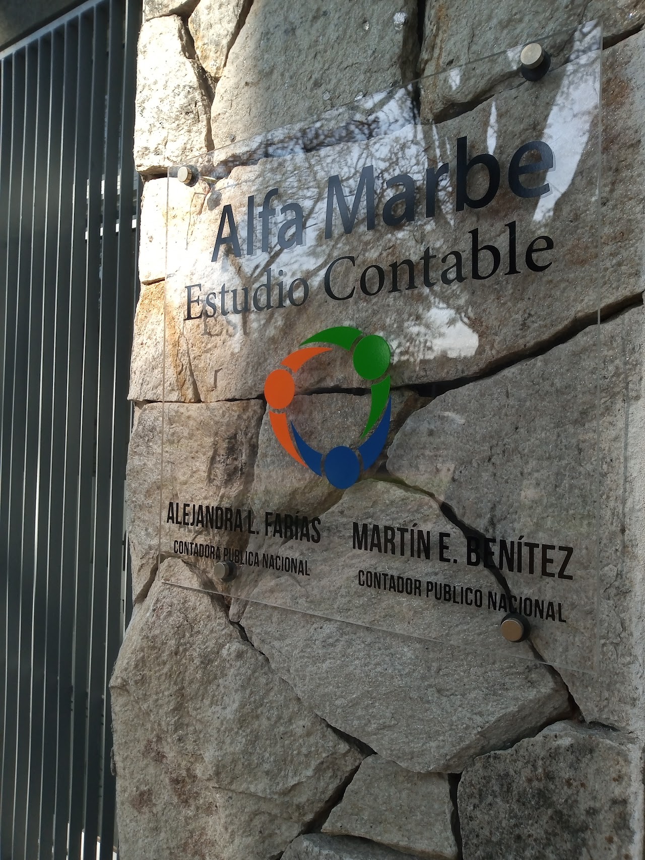 Consultoría contable y análisis tributario